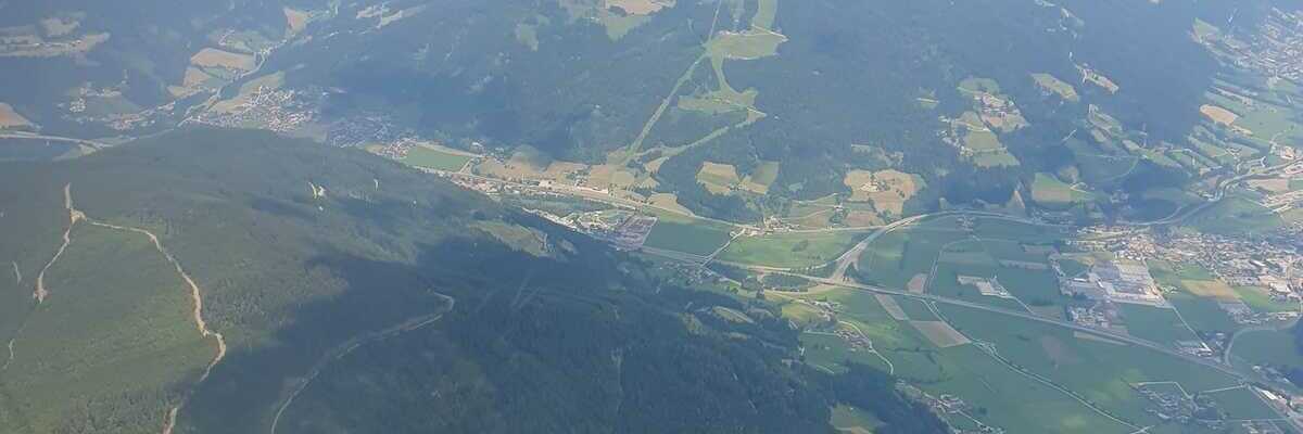 Flugwegposition um 11:48:12: Aufgenommen in der Nähe von Gemeinde Wagrain, 5602, Österreich in 2592 Meter